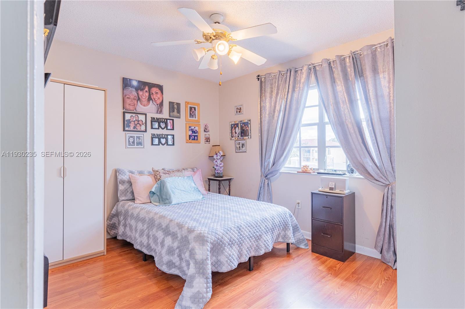 LAGO DEL REY CONDO - Residential