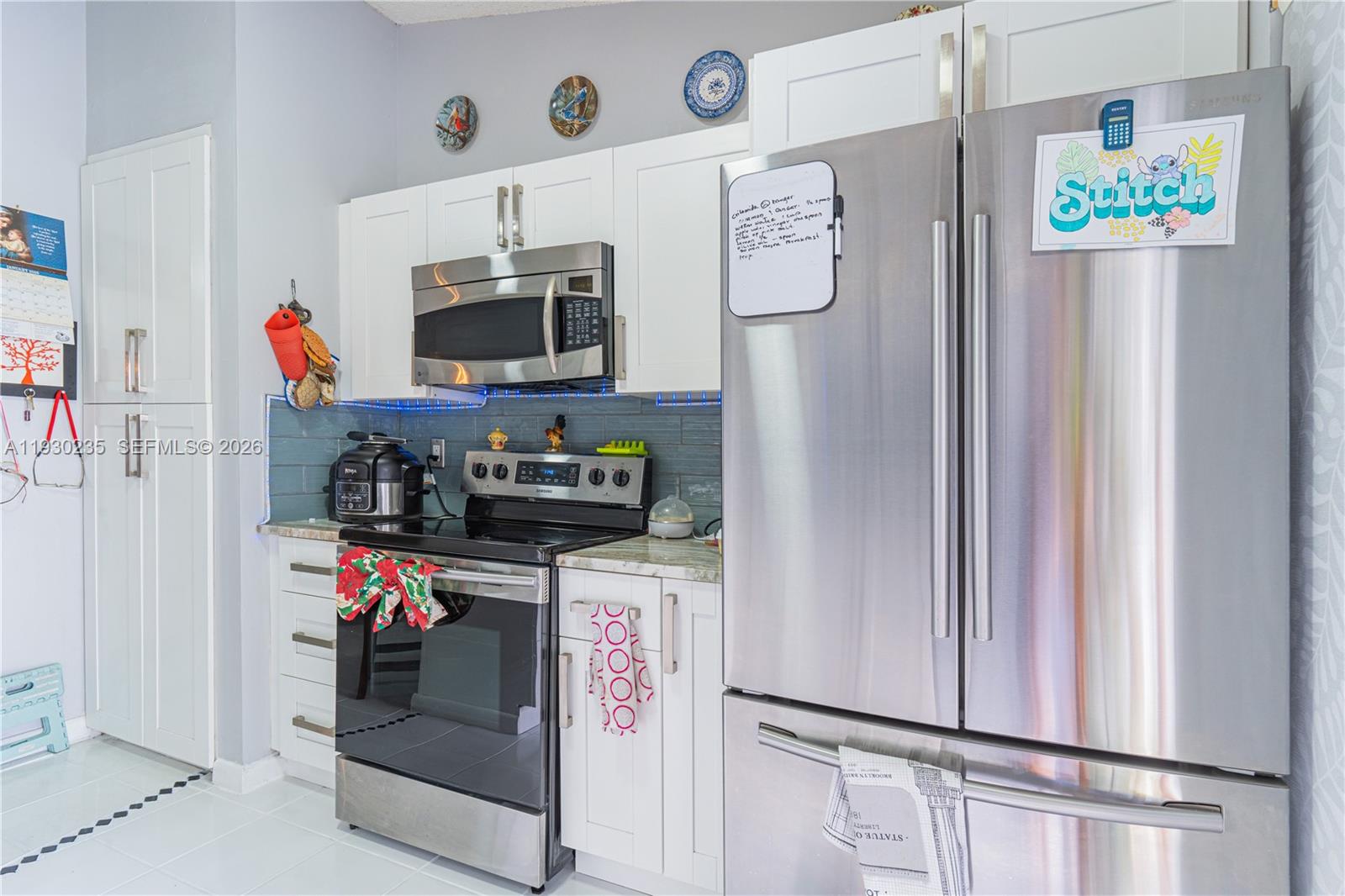 LAGO DEL REY CONDO - Residential