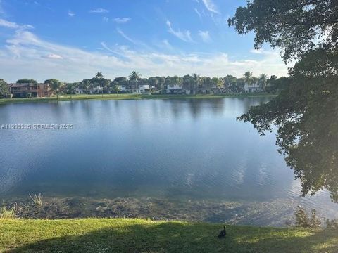 6900 NW 173rd Dr 1108 Hialeah FL 33015