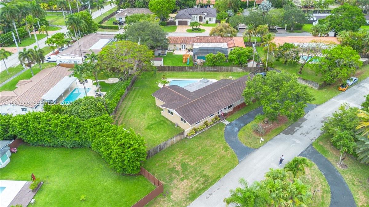 PINE MEADOWS SEC 4 - Residential