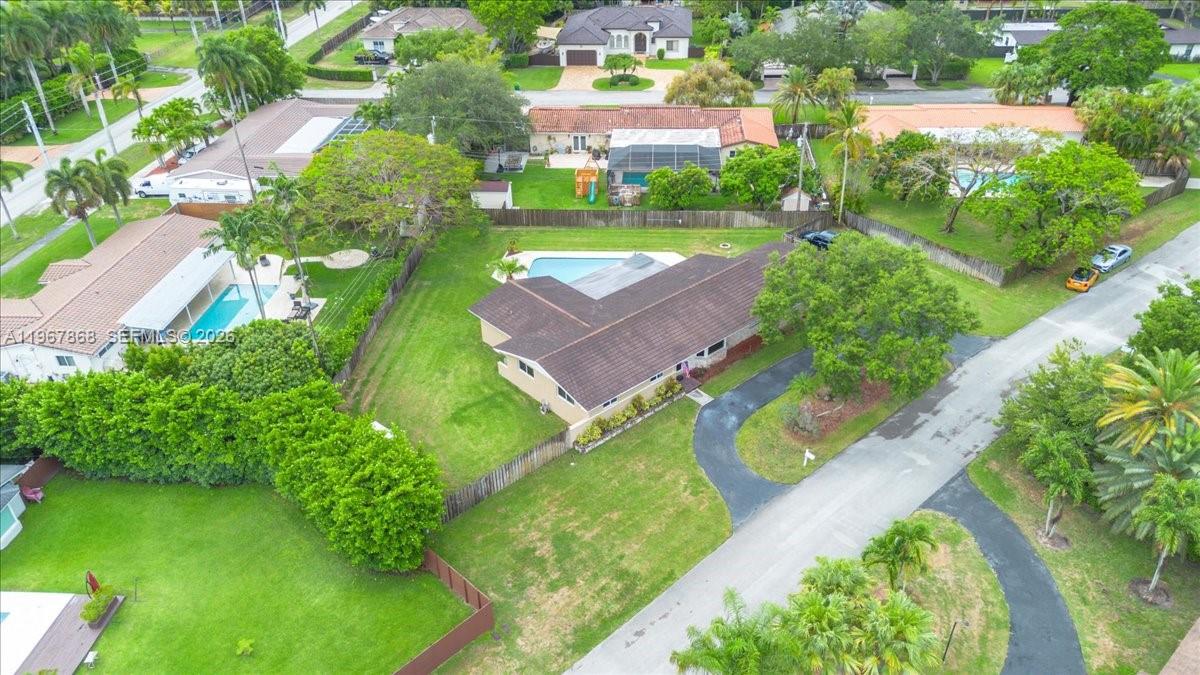 PINE MEADOWS SEC 4 - Residential