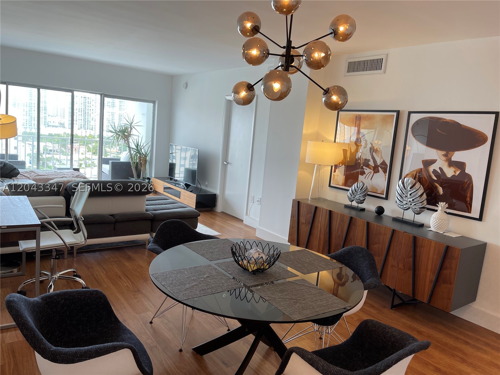 500 Bayview Dr 1719