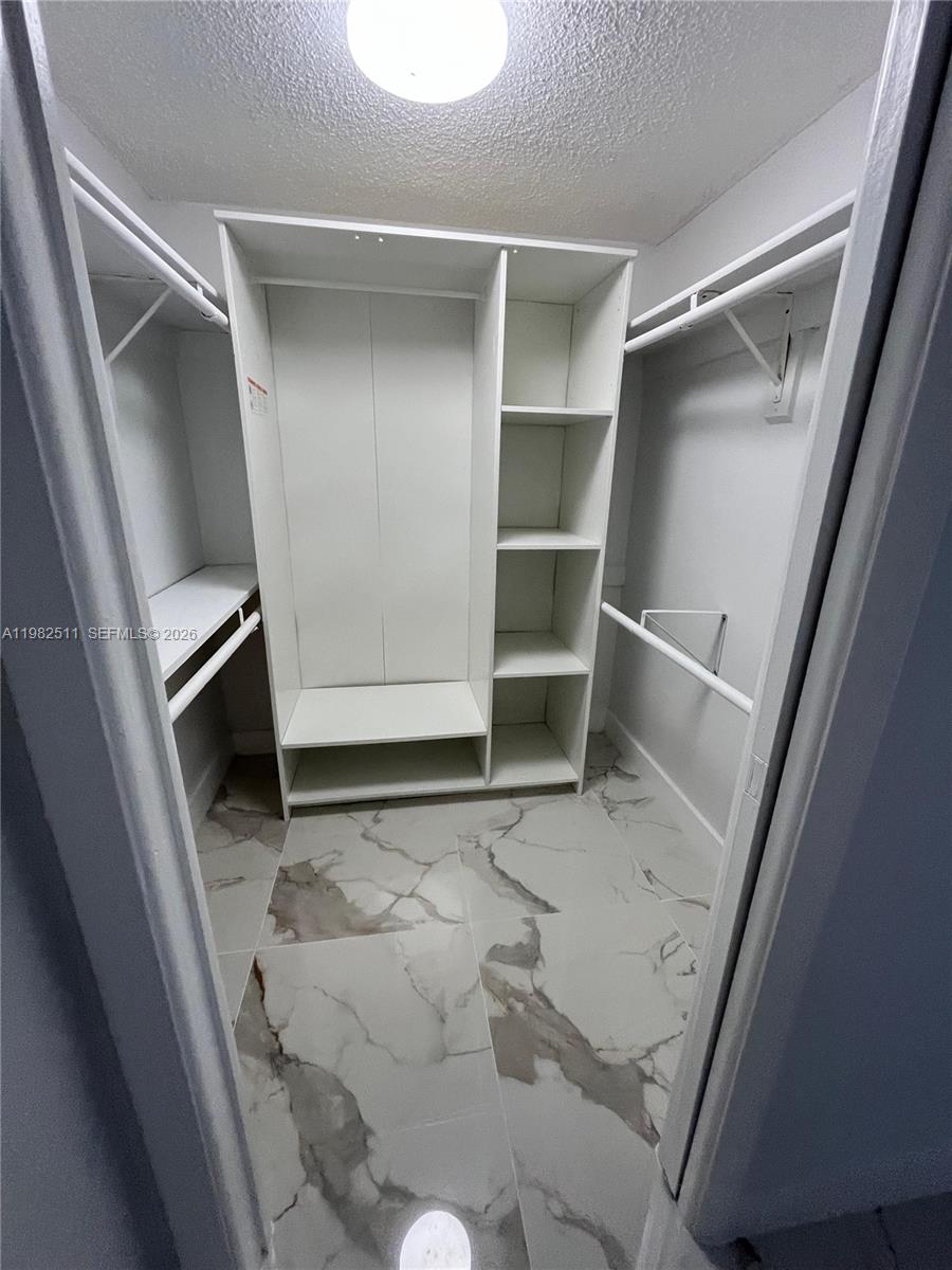 HORIZONS WEST CONDO #7 - Land