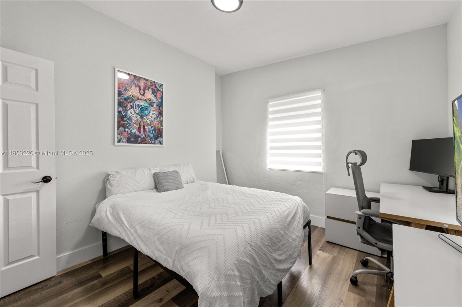 SHERWOOD FOREST - Residential Lease