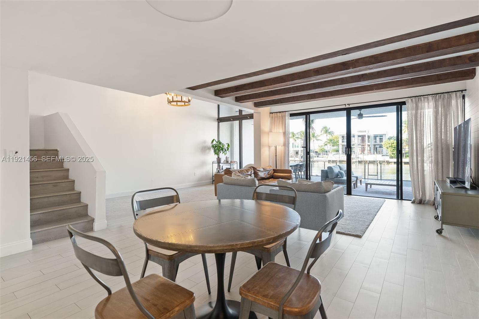 POINCIANA IS YT & RCQ CLU - Residential Lease