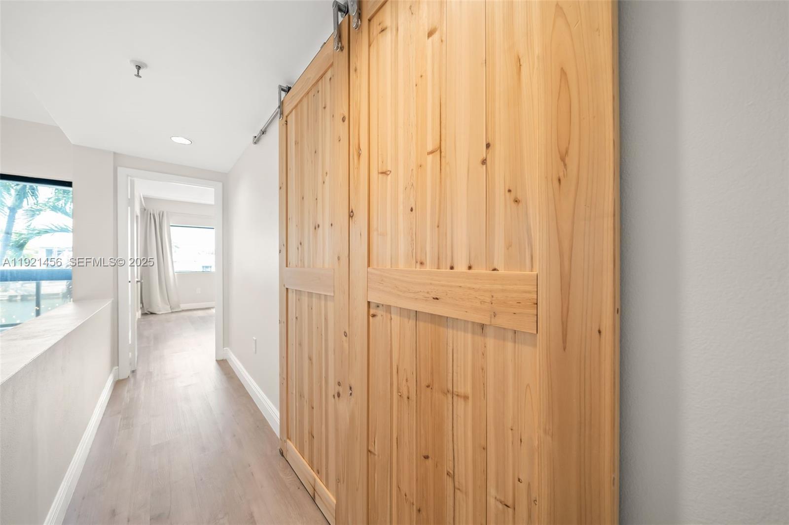 POINCIANA IS YT & RCQ CLU - Residential Lease