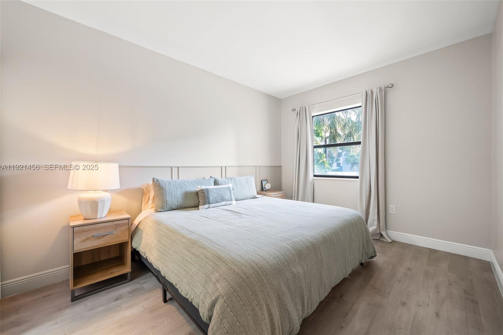 POINCIANA IS YT & RCQ CLU - Residential Lease