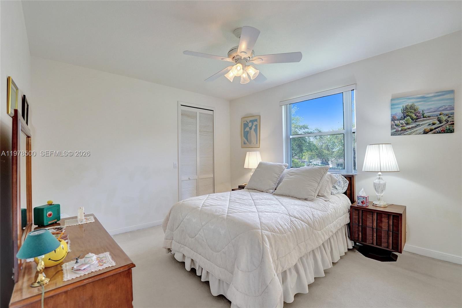 WINDSOR PALMS - Residential