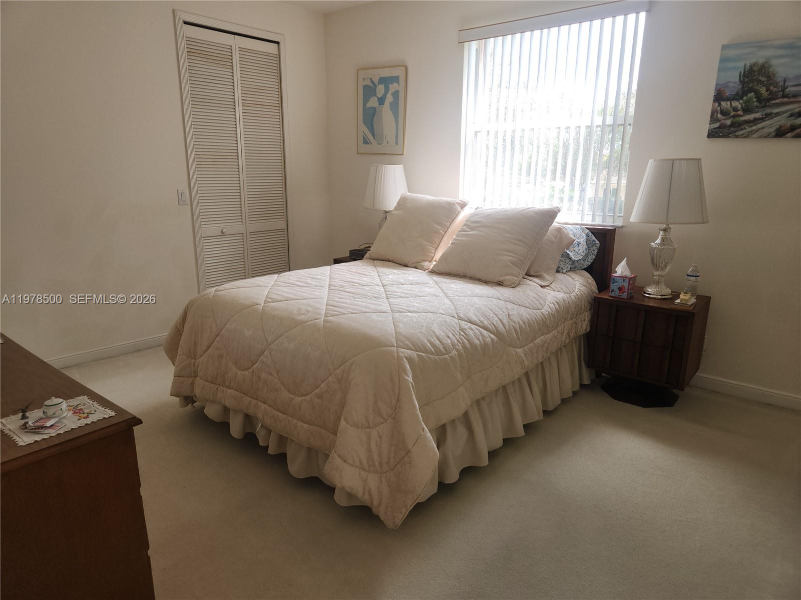 WINDSOR PALMS - Residential