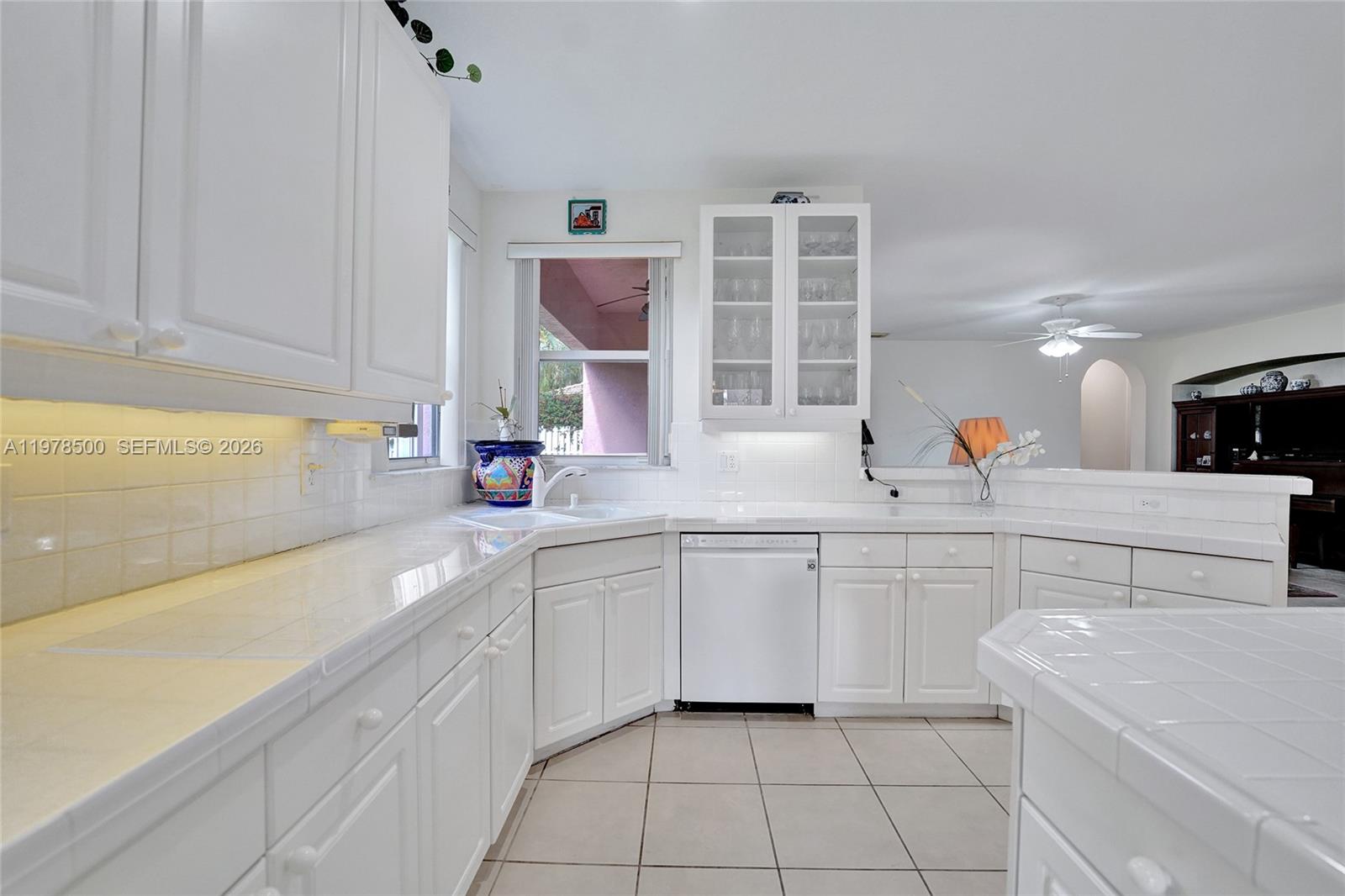 WINDSOR PALMS - Residential