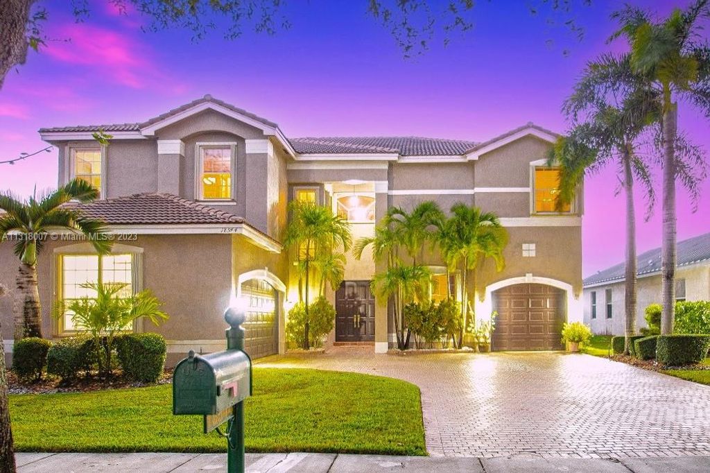 Photo of 18544 SW 47th Ct, Miramar, FL 33029 (MLS # A11318007)