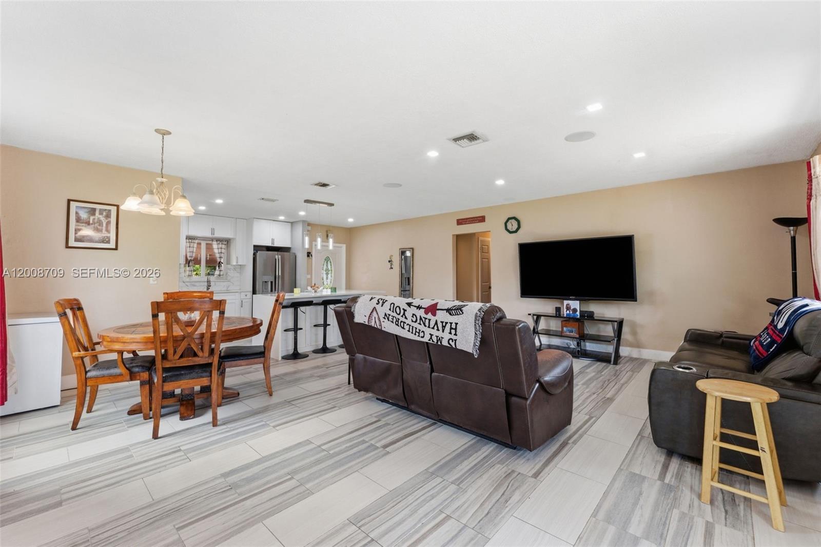 SCOTT LAKE MANOR SEC 4 - Residential