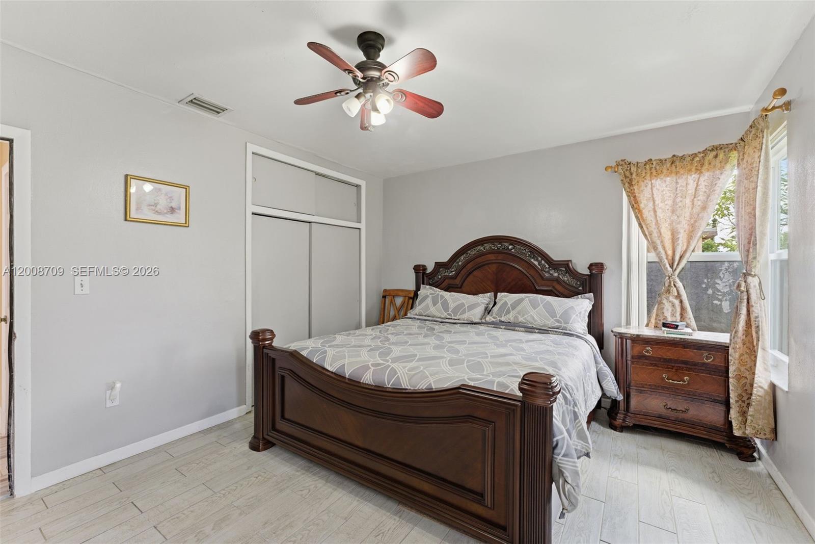 SCOTT LAKE MANOR SEC 4 - Residential