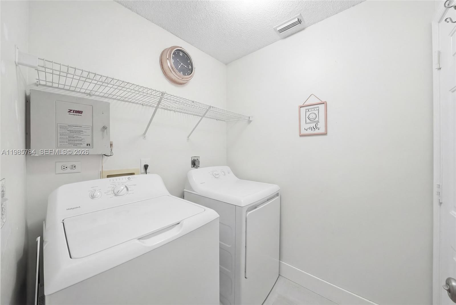 KEYS-GATE NO 2 - Residential