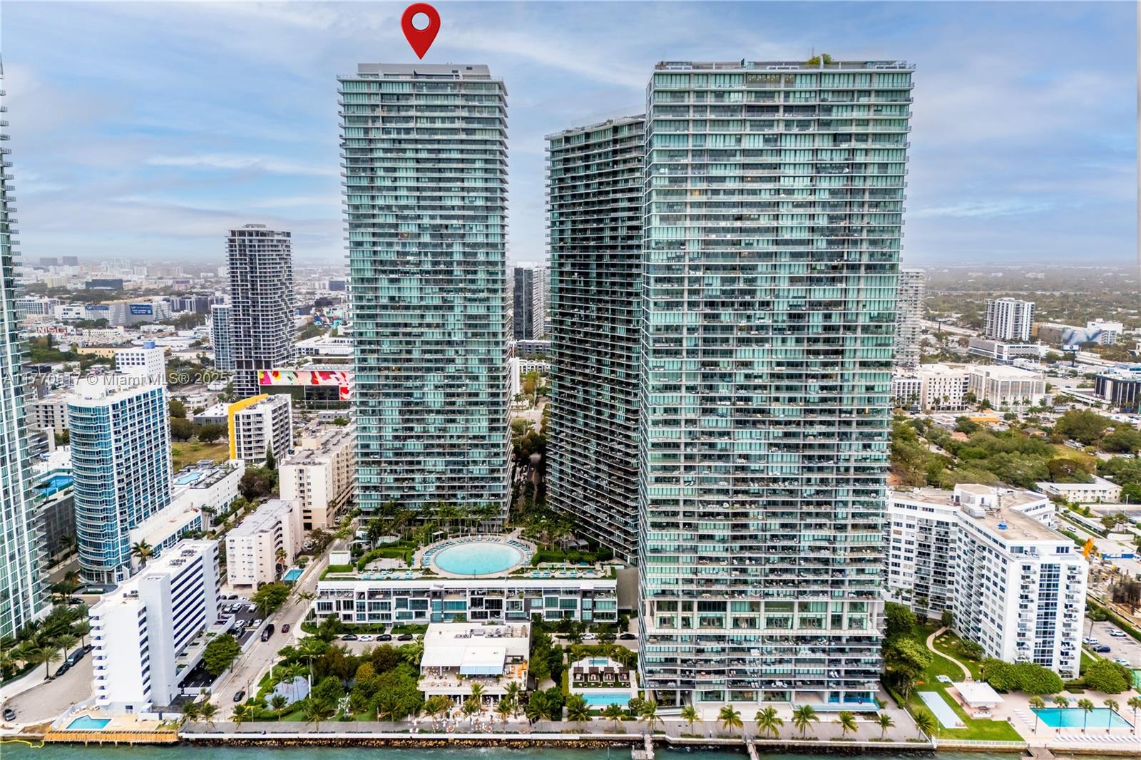 Gran Paraiso - Residential