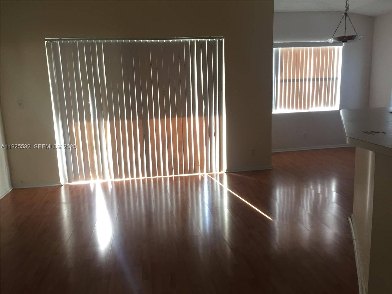 SUMMERBREEZE CONDO - Residential Lease