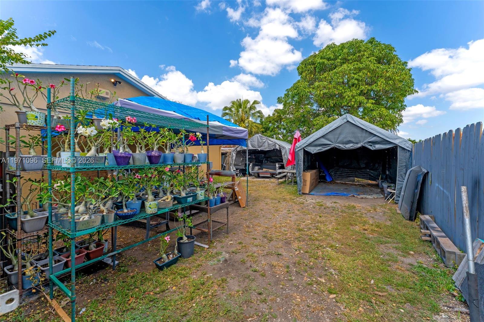 WESTWIND LAKES SEC 1 - Residential