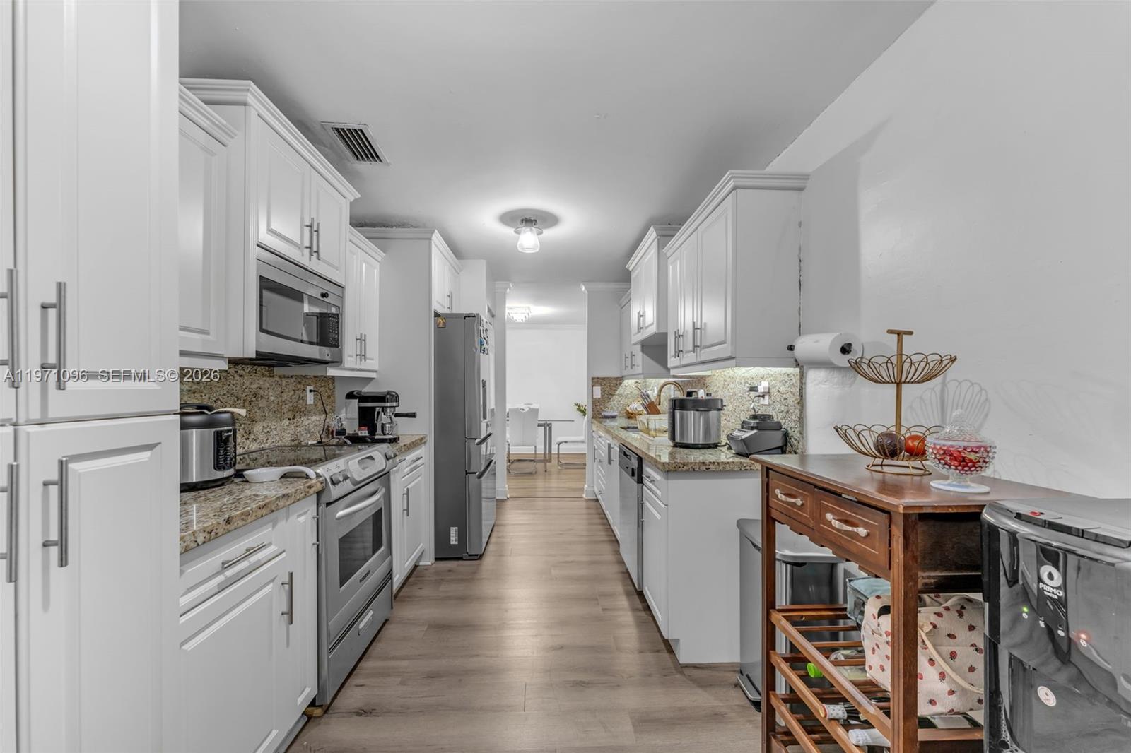 WESTWIND LAKES SEC 1 - Residential