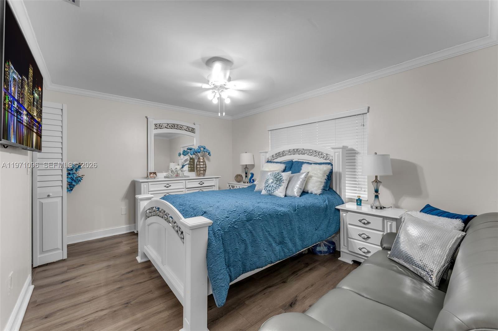 WESTWIND LAKES SEC 1 - Residential