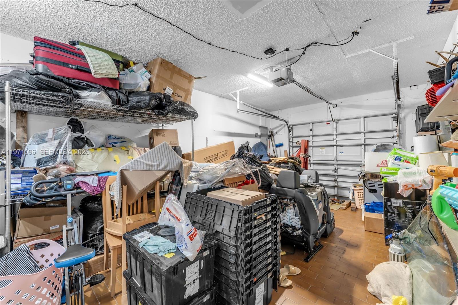 WESTWIND LAKES SEC 1 - Residential