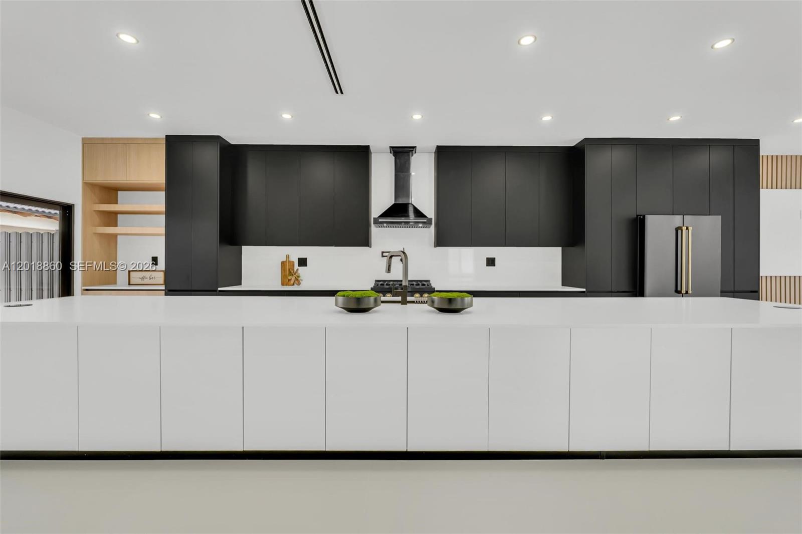 WEST LAKES GARDENS 1ST AD - Residential