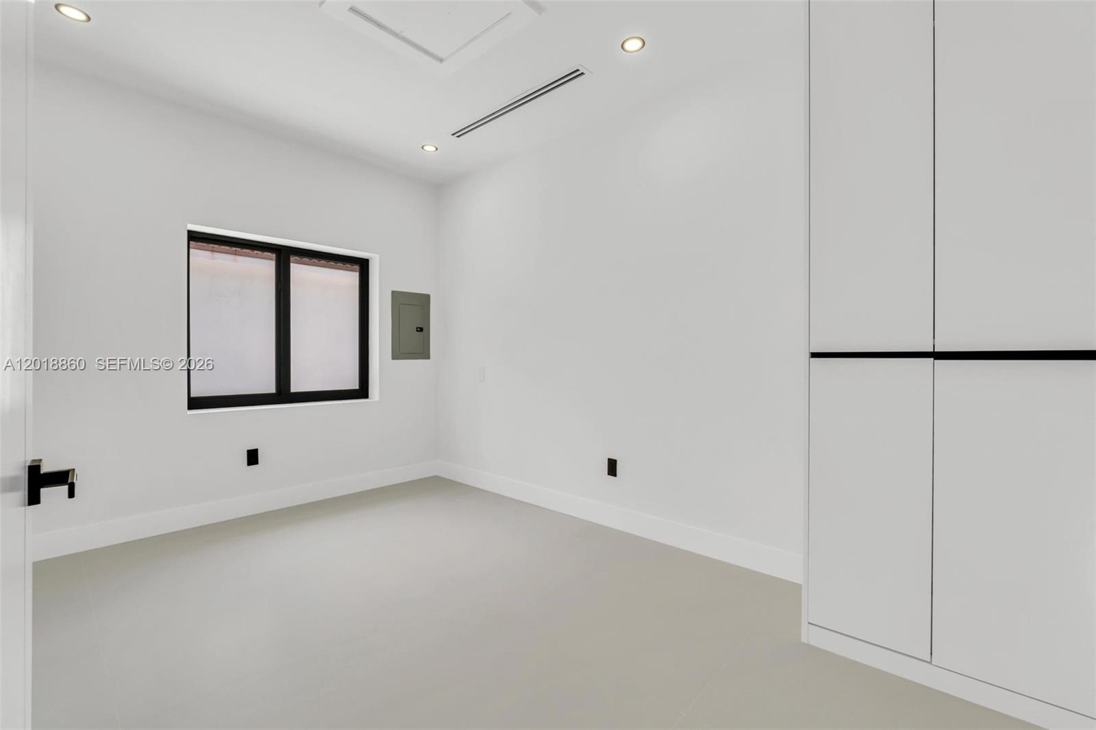 WEST LAKES GARDENS 1ST AD - Residential