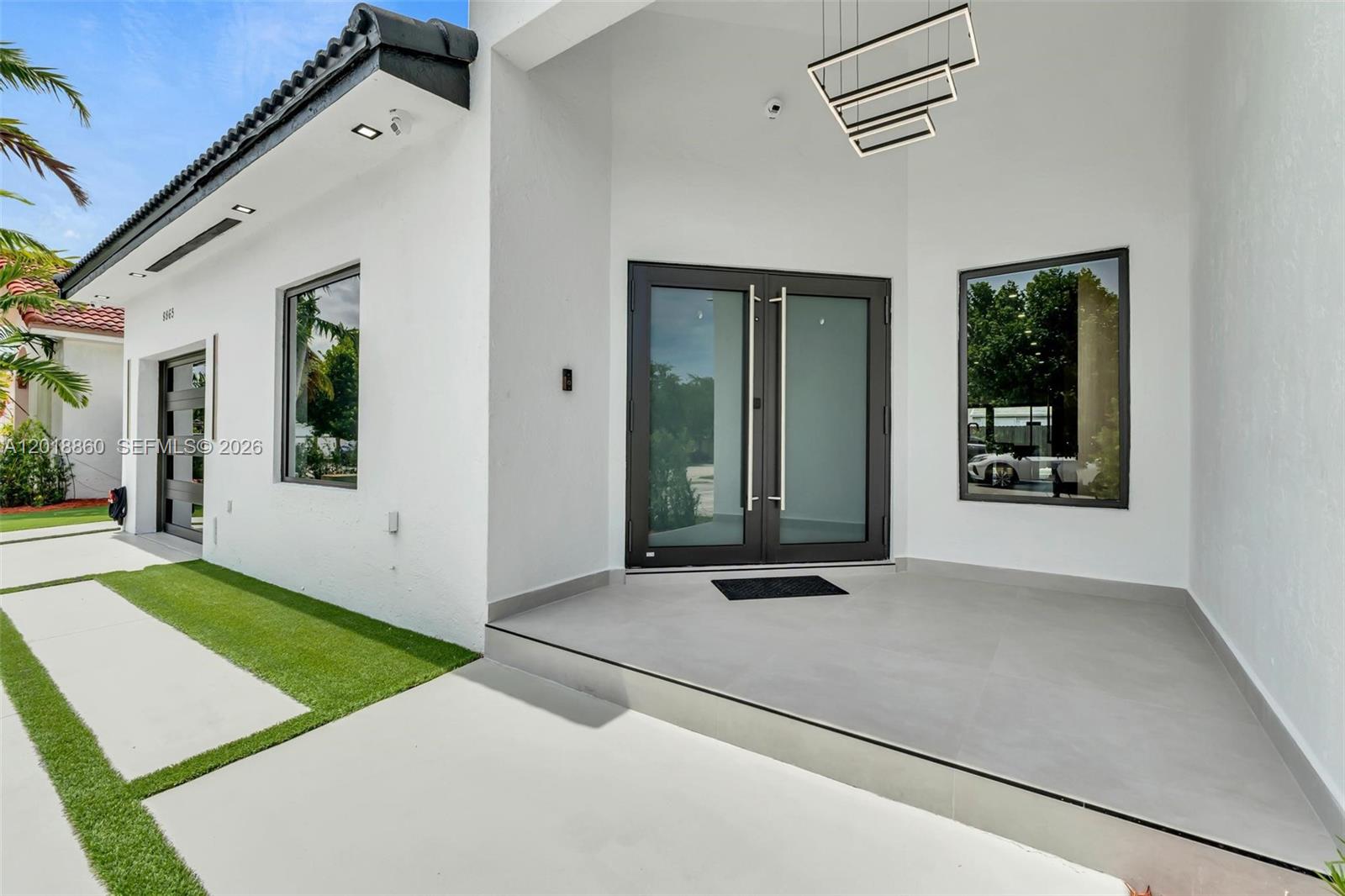 8865 NW 148th Ter