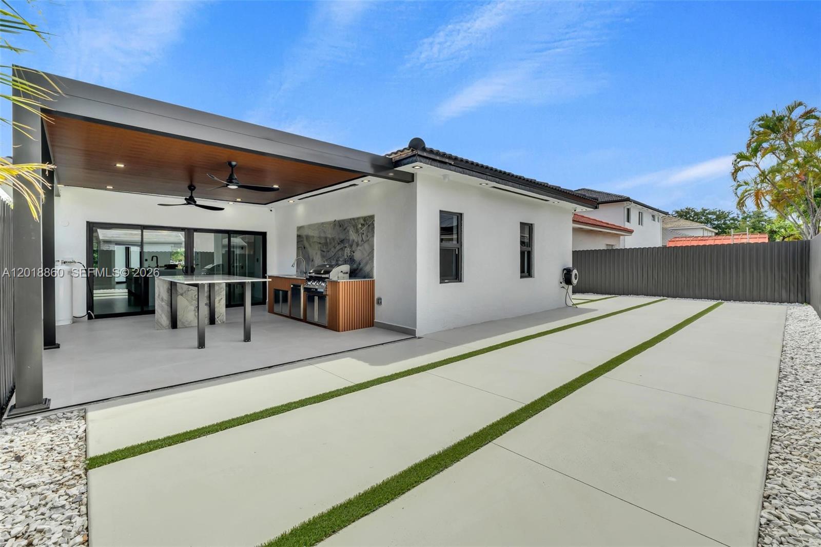 WEST LAKES GARDENS 1ST AD - Residential