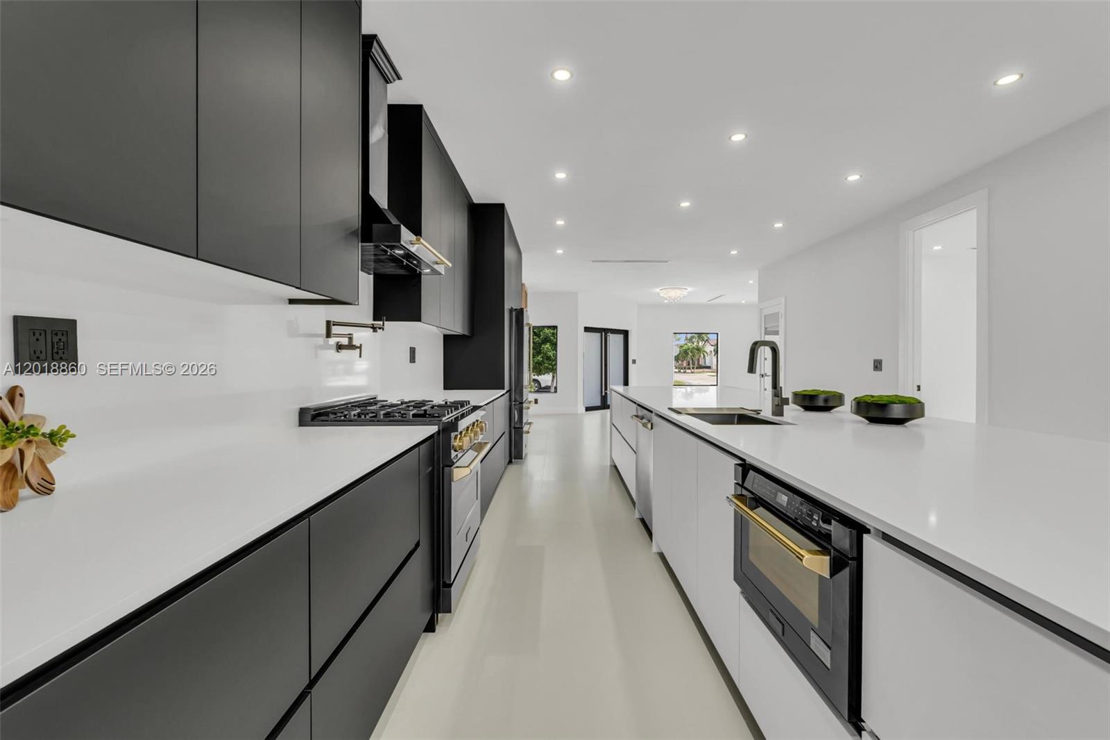 WEST LAKES GARDENS 1ST AD - Residential