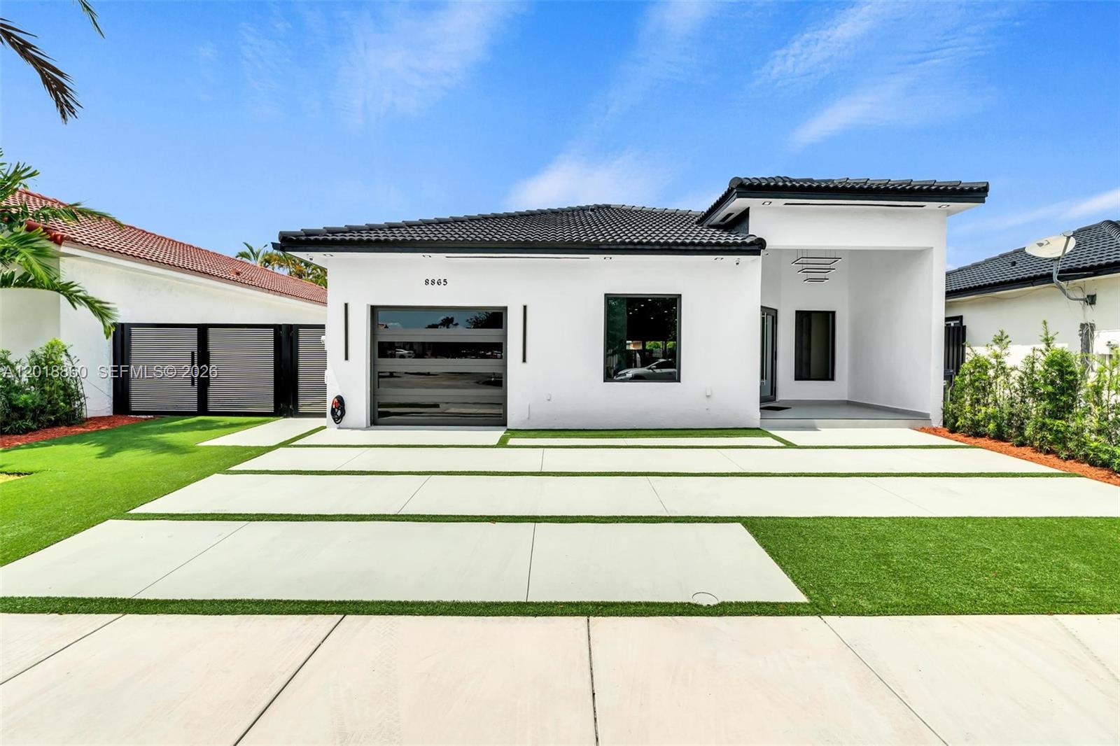 WEST LAKES GARDENS 1ST AD - Residential