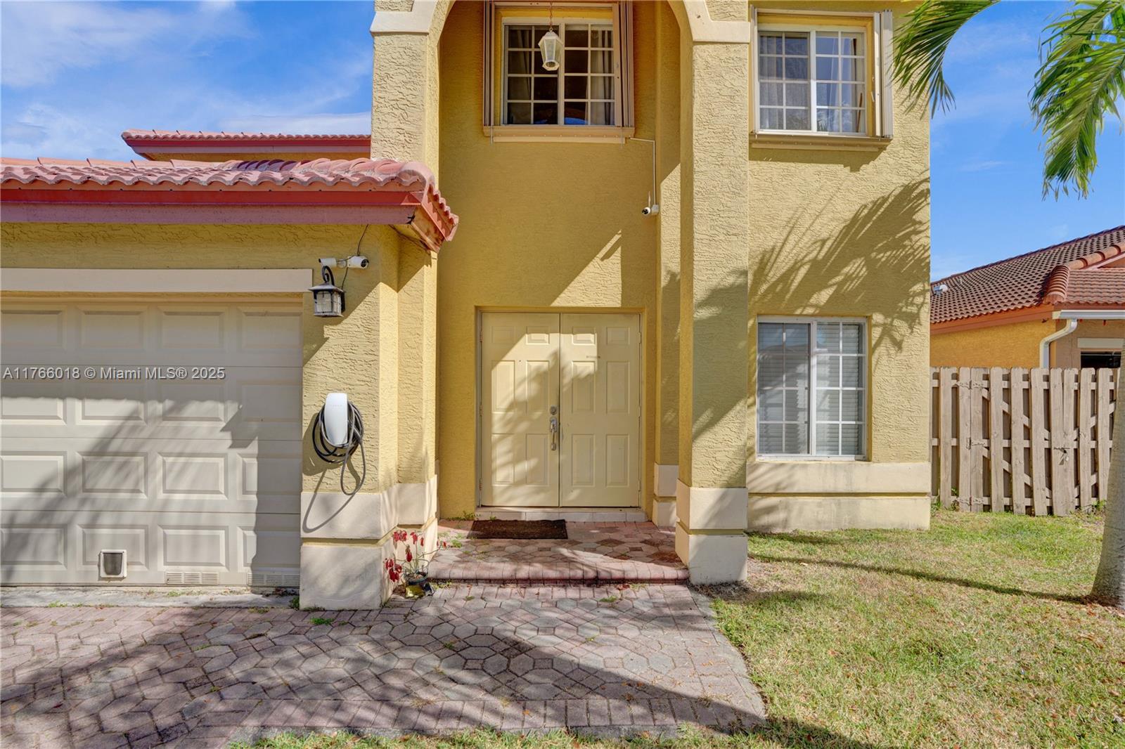 12149 Sw 135th Ter, Miami, Broward County, Florida - 4 Bedrooms  
3 Bathrooms - 