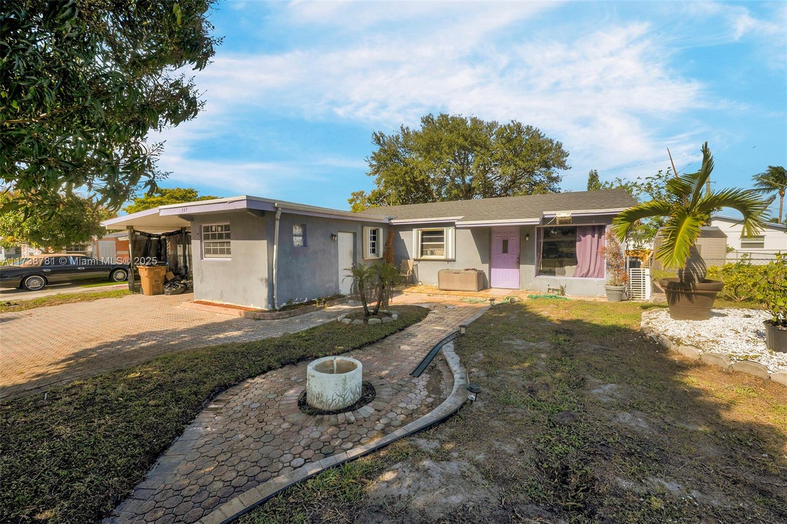 347 Nw 4th Pl, Deerfield Beach, Broward County, Florida - 4 Bedrooms  
2 Bathrooms - 