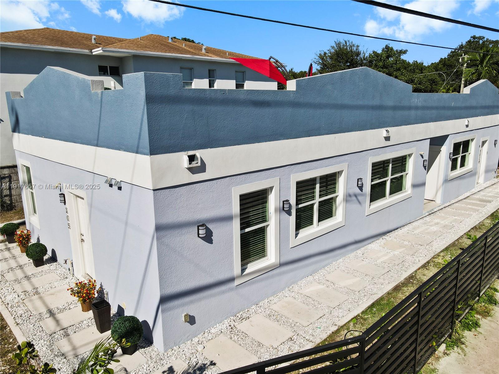 COLLEGE PARK - Residential Income