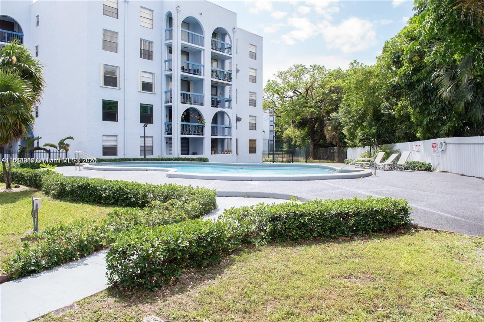 Rental Property at 9460 Fontainebleau Blvd 132, Miami, Broward County, Florida - Bedrooms: 2 
Bathrooms: 2  - $2,590 MO.