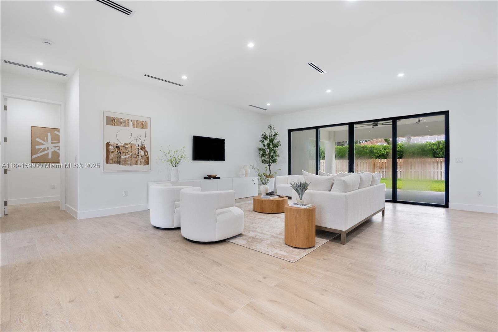 CURBELO AT OLD CUTLER - Residential