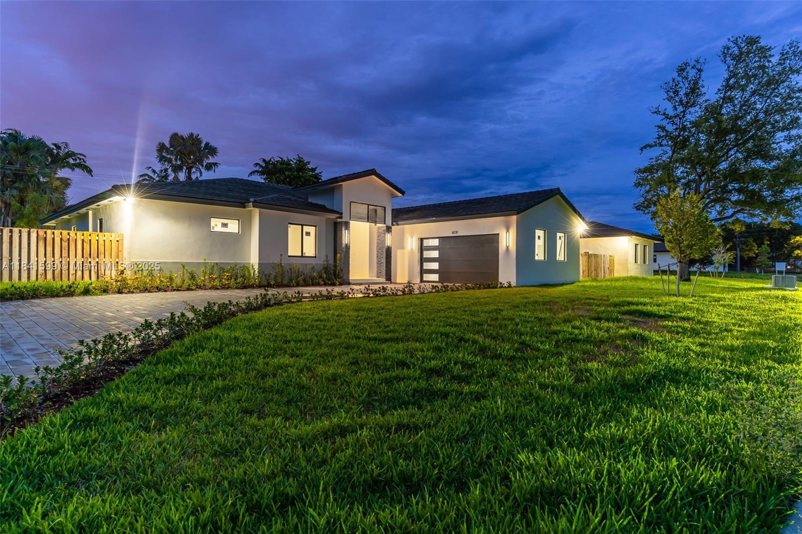 CURBELO AT OLD CUTLER - Residential