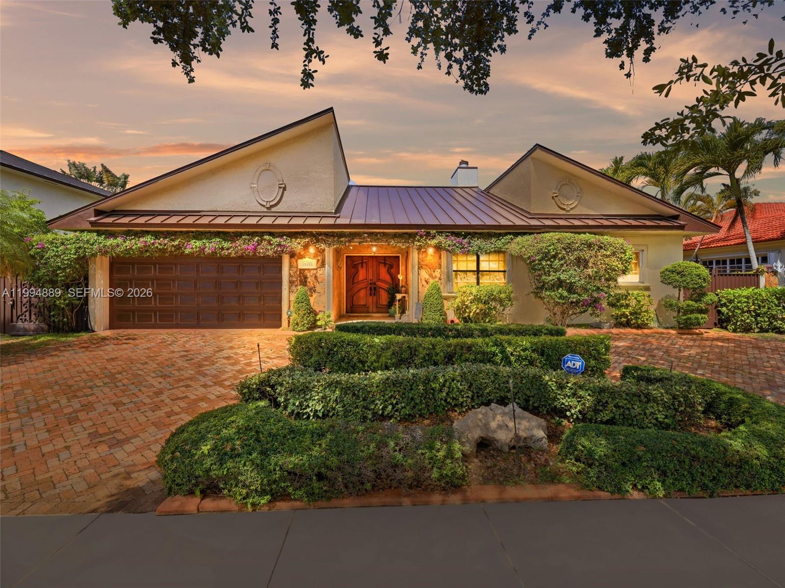 2ND ADDN TO ROYAL OAKS - Residential