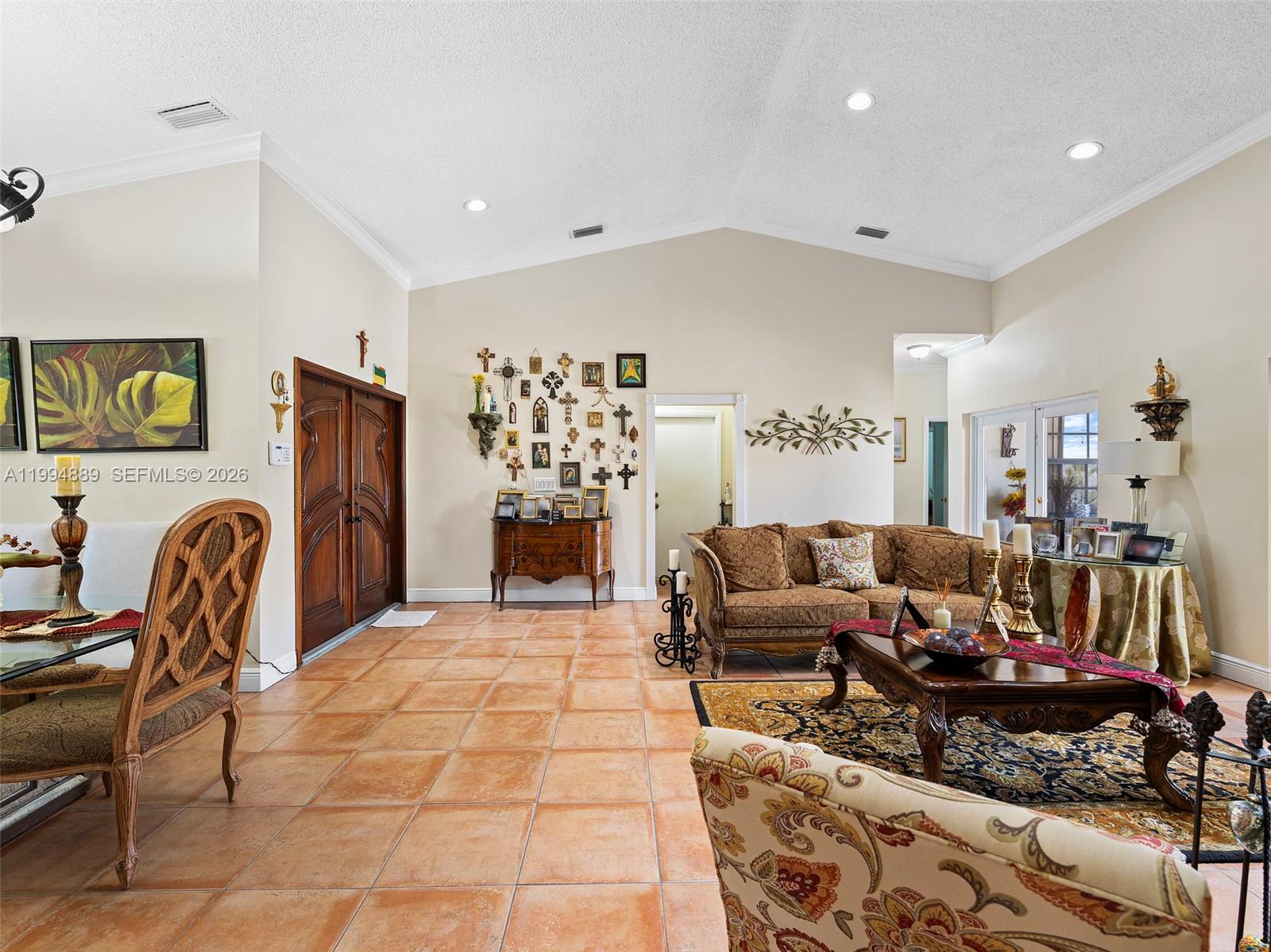 2ND ADDN TO ROYAL OAKS - Residential