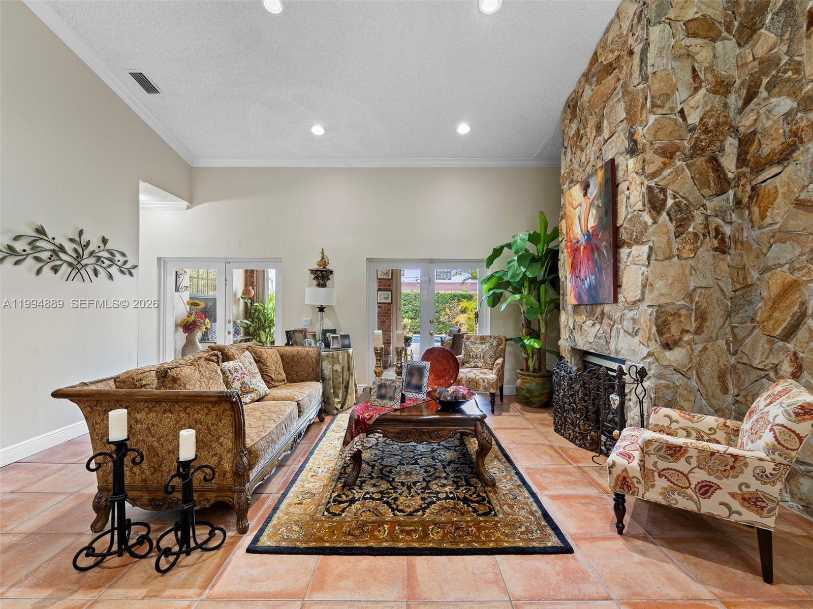 2ND ADDN TO ROYAL OAKS - Residential