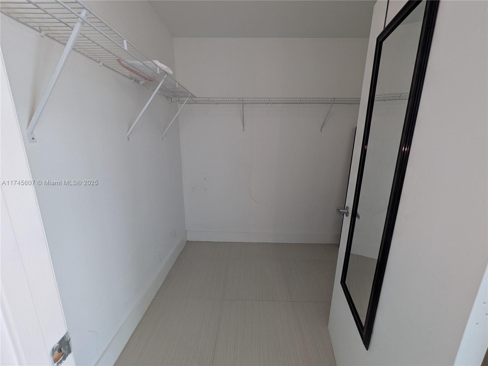 QUANTUM ON THE BAY CONDO - Residential