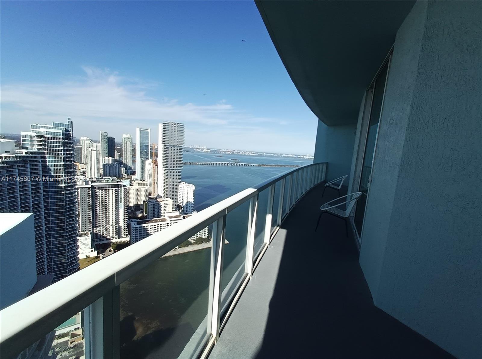 QUANTUM ON THE BAY CONDO - Residential