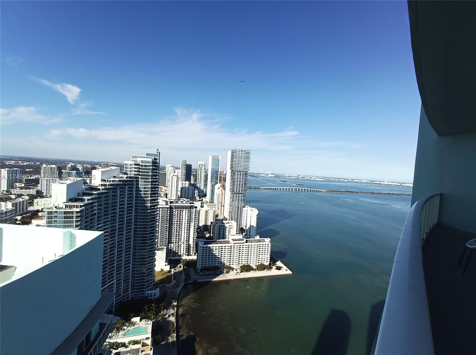 QUANTUM ON THE BAY CONDO - Residential