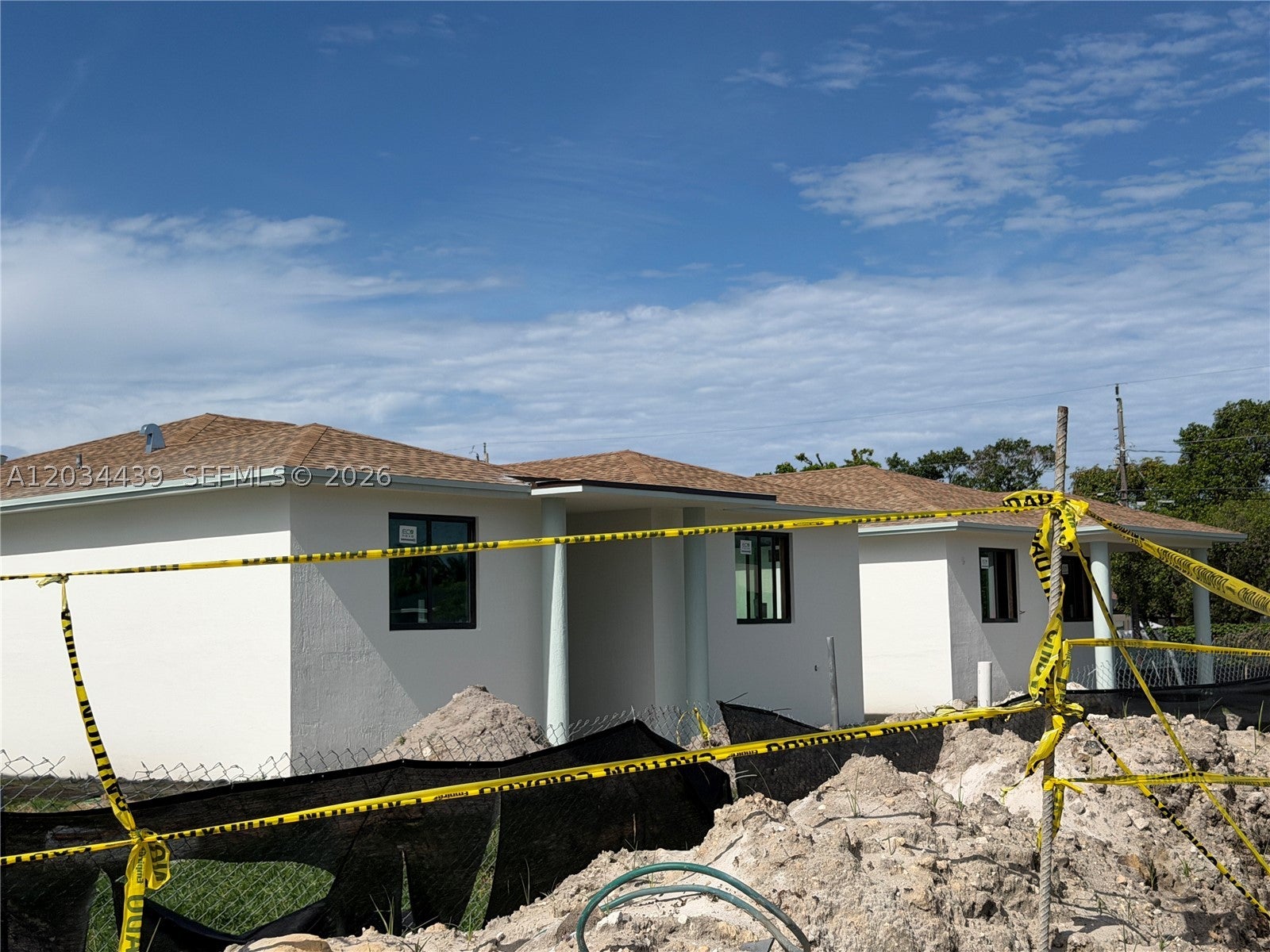 344 NW 11th St