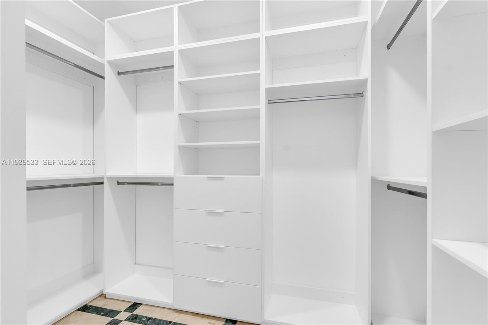 BIRD ROAD FARMSITES - Residential