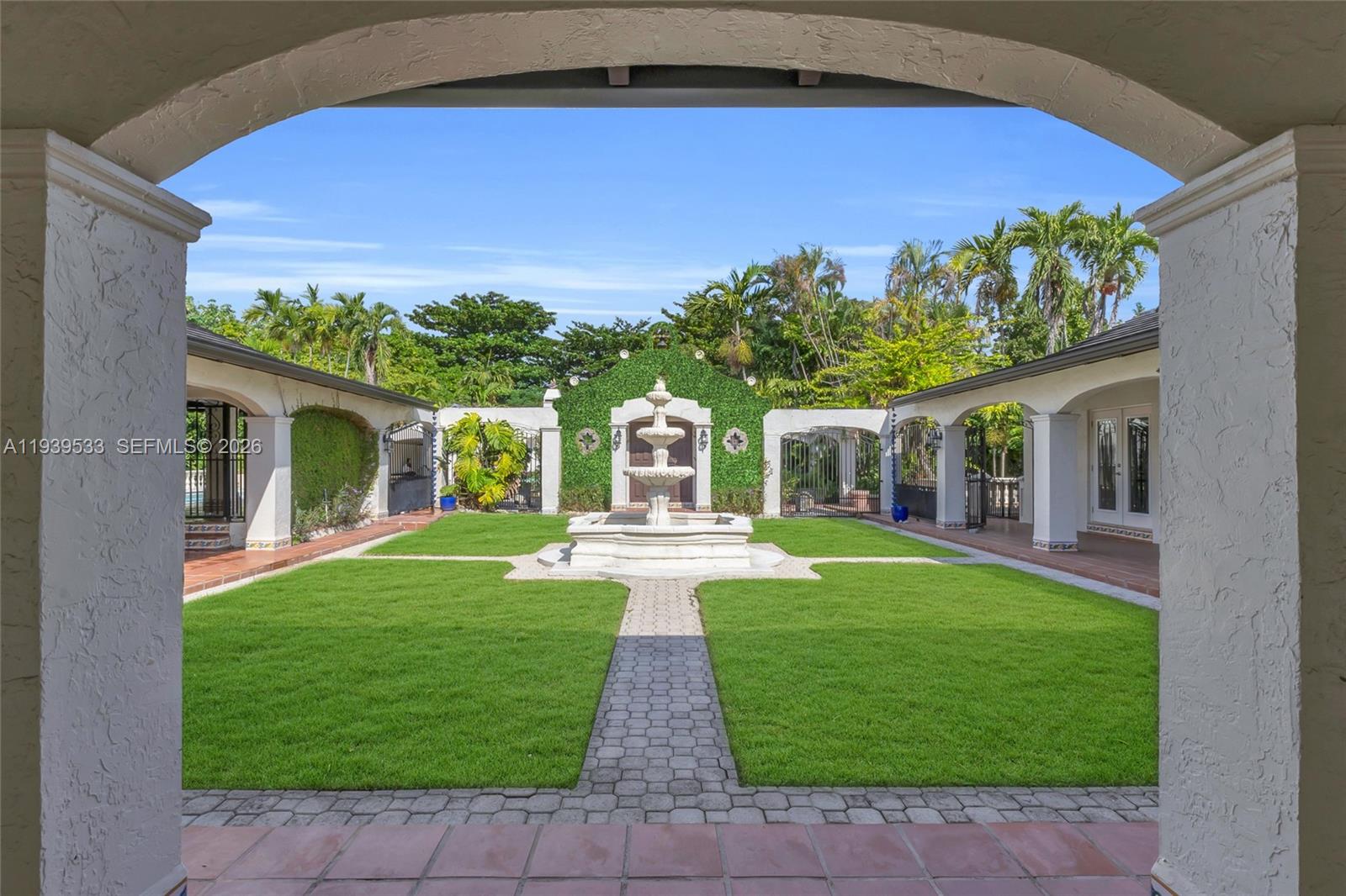 BIRD ROAD FARMSITES - Residential