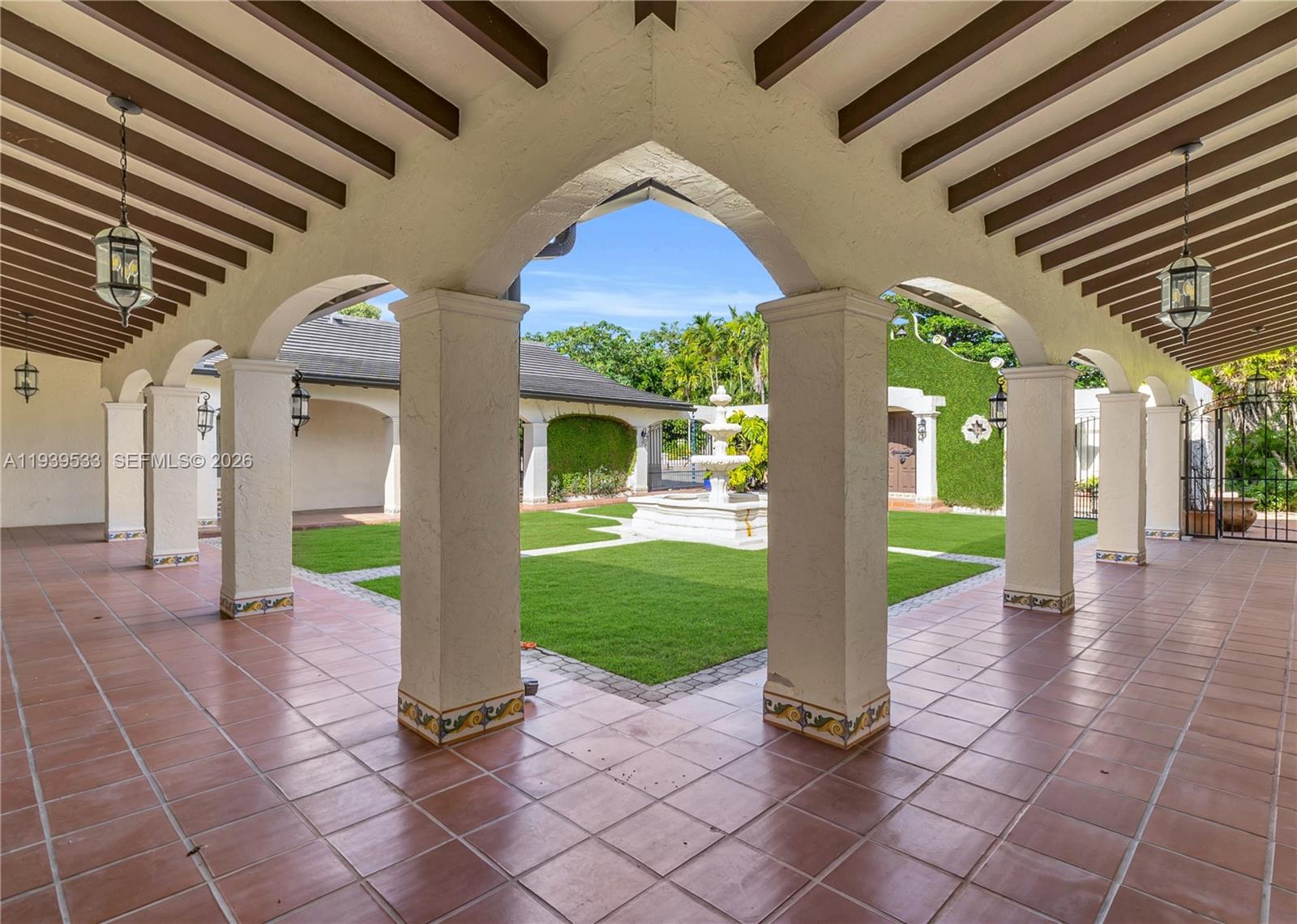 BIRD ROAD FARMSITES - Residential