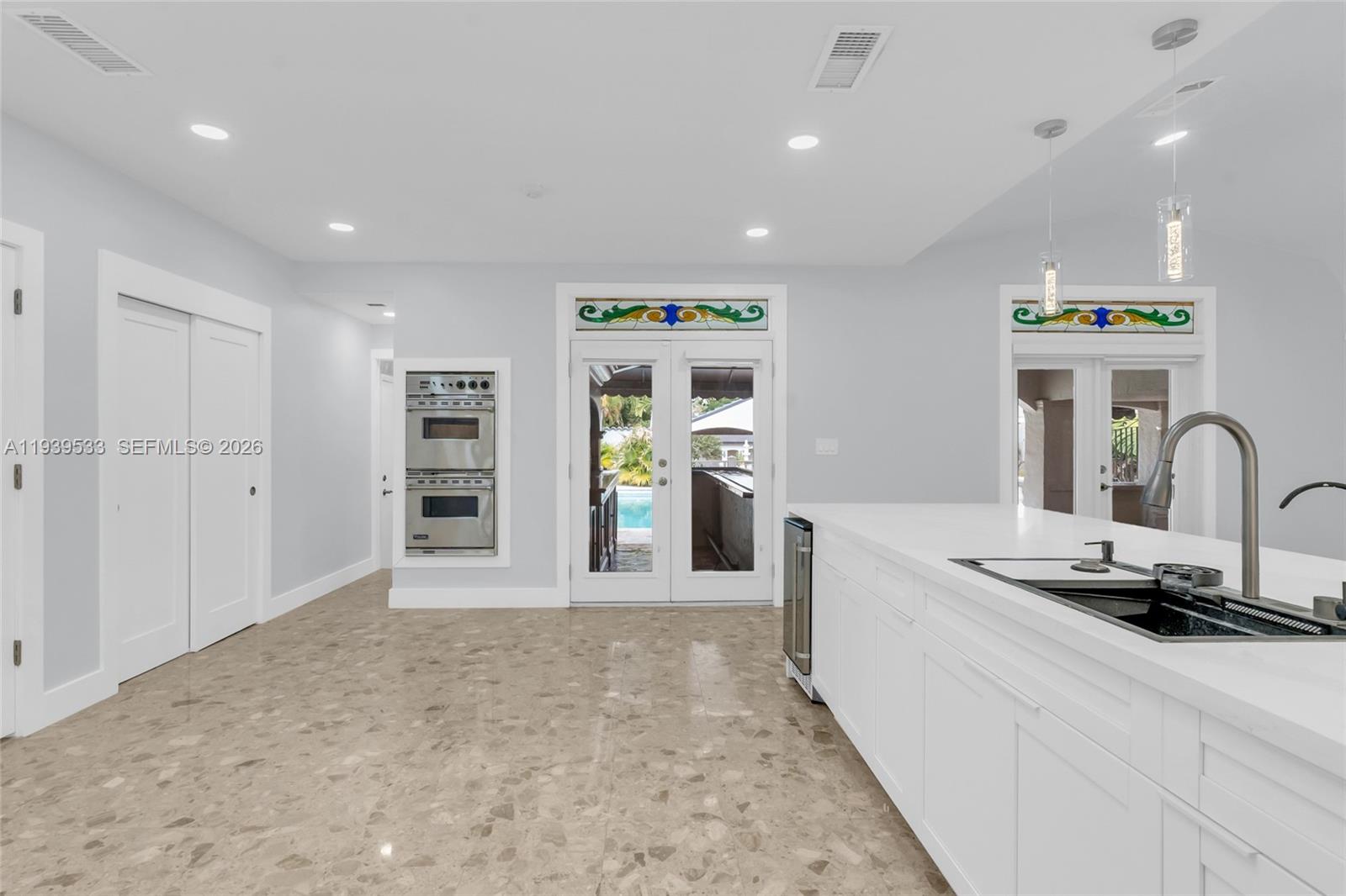 BIRD ROAD FARMSITES - Residential