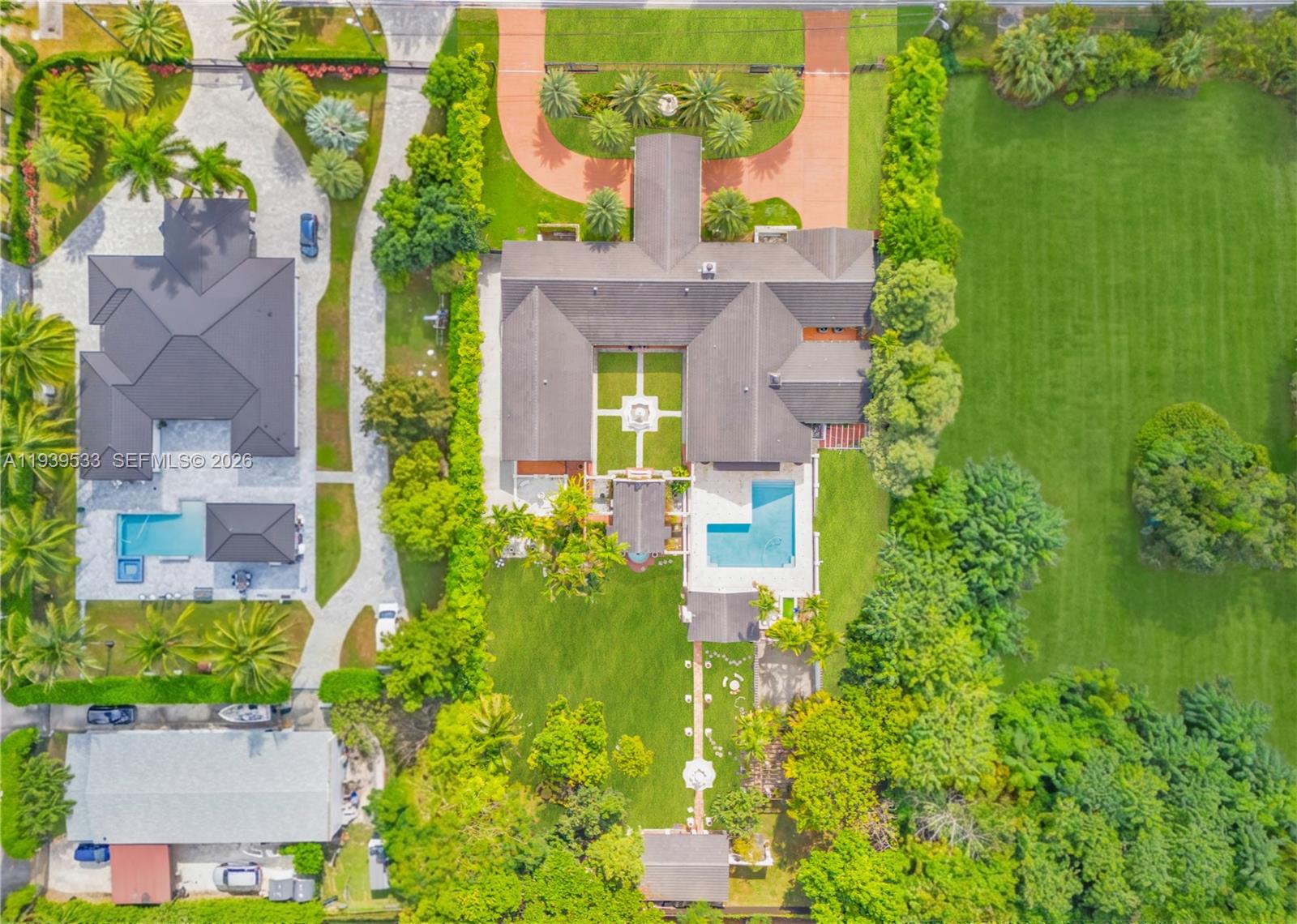 BIRD ROAD FARMSITES - Residential