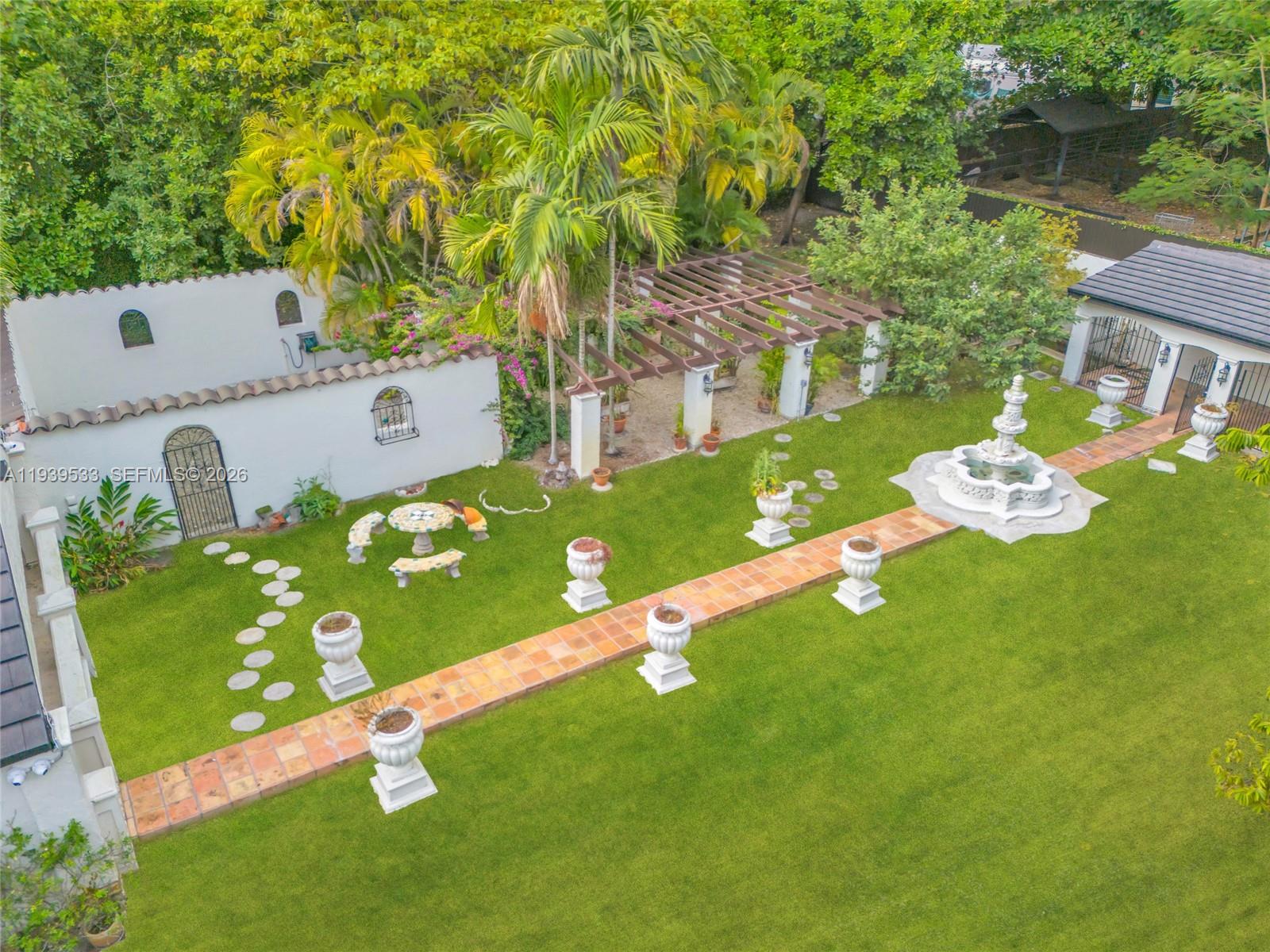 BIRD ROAD FARMSITES - Residential