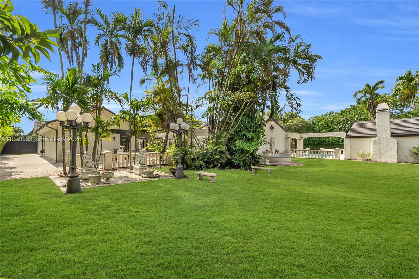 BIRD ROAD FARMSITES - Residential